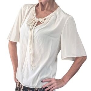 Akris Punto 100% Mulberry Silk Blouse Top Ivory Cream Tie Neck Size Medium